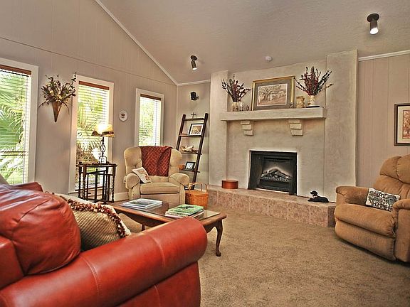 4th image of 435 Pinemont Dr