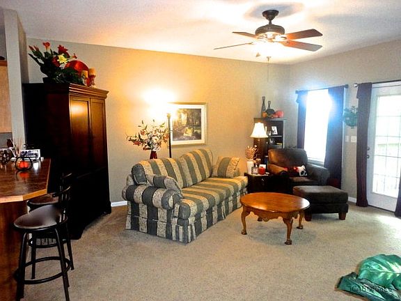 3rd image of 1520 Notting Hill Dr