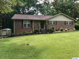 525 Ralph Ave, Glencoe, AL 35905