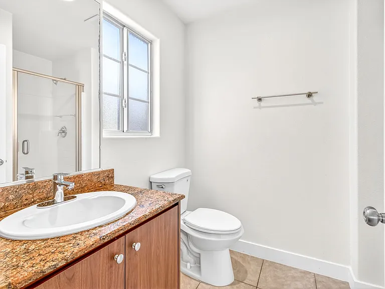 3037 Aloha Ave — Photo 16