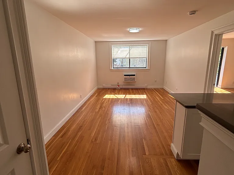 133 Summer St #17 — Photo 7