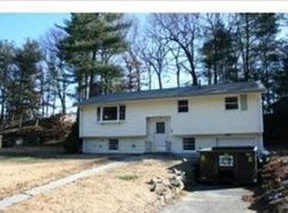 35 Cambridge Rd, Nashua, NH 03062