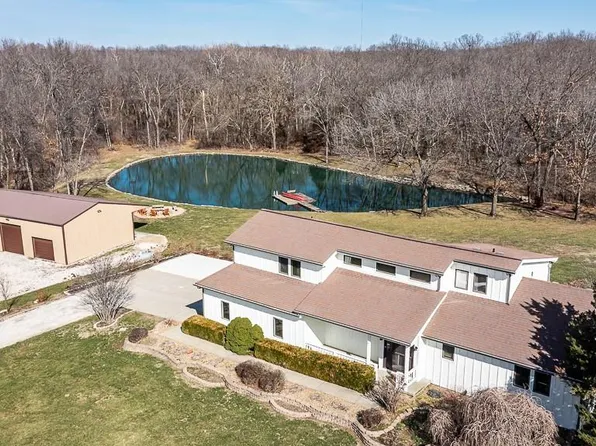 19670 167th St, Basehor, KS 66007