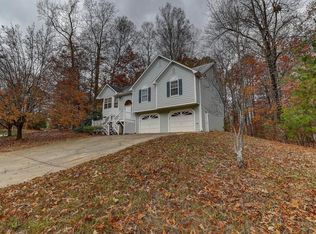 155 Hartwood Dr, Woodstock, GA 30189