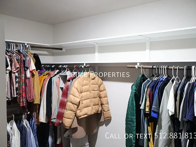 11500 Maple Leaf Way — Photo 21