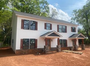 303 Potts St #A, Davidson, NC 28036