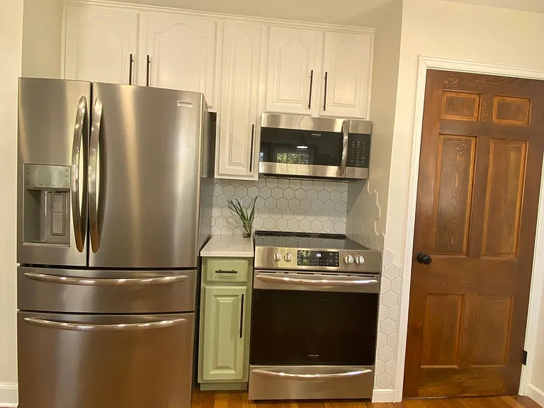687 Truxton Dr — Photo 10