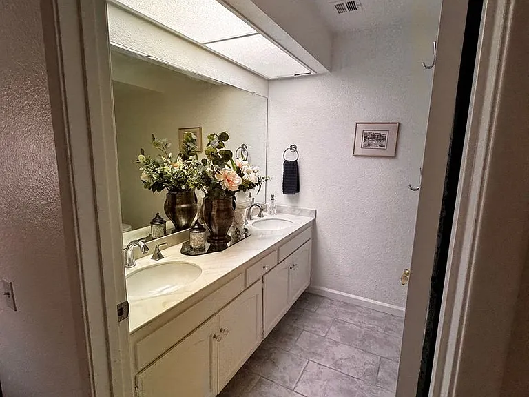 271 Leisure World — Photo 23
