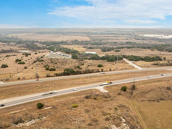 4th image of 1500 State Highway 195