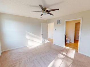 4288 Salt Spring Ln, Columbus, OH 43207