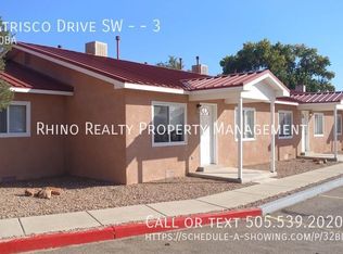 370 Atrisco Dr SW APT 3, Albuquerque, NM 87105