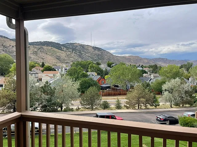 2 bed, 1287 sqft, $2,600 — Photo 3