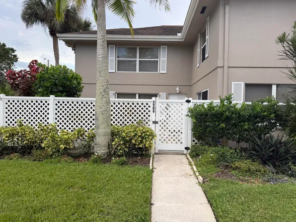 3509 SW Sunset Trace Cir, Palm City, FL 34990
