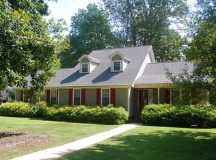 1002 Brookview Dr, Elon, NC 27244