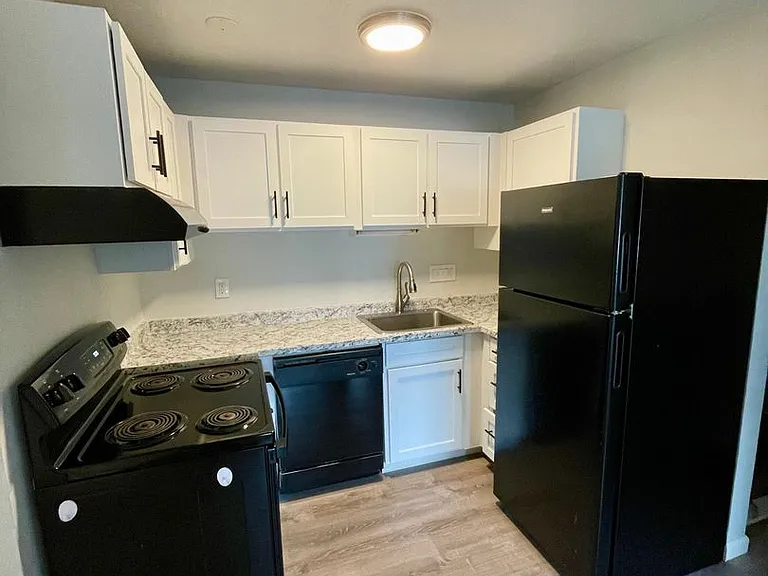 Villa Square LLC — Photo 85