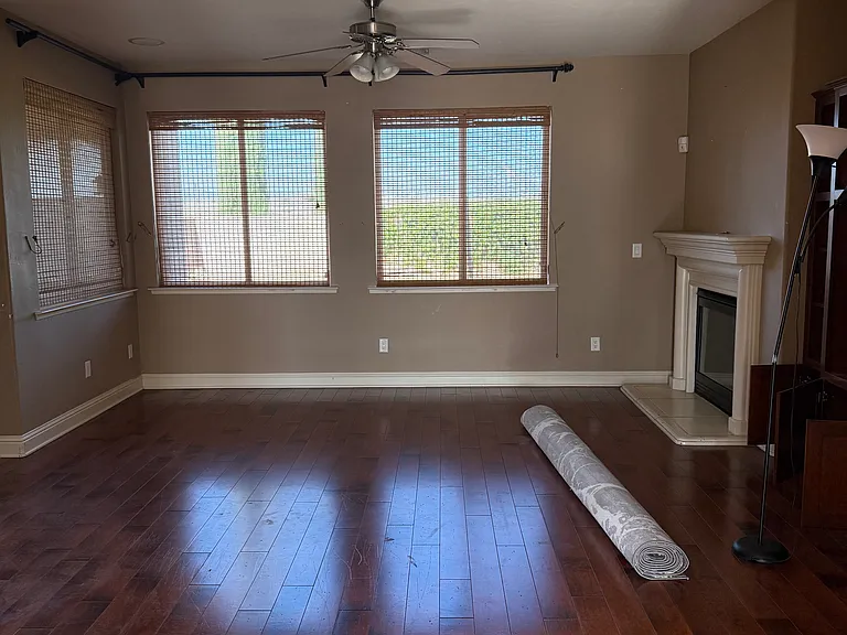 5898 N Shiraz Ave — Photo 6