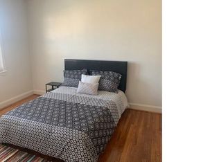 435 Random Rd, Baltimore, MD 21229