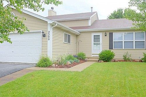 1st image of 2300 Iroquois Ln