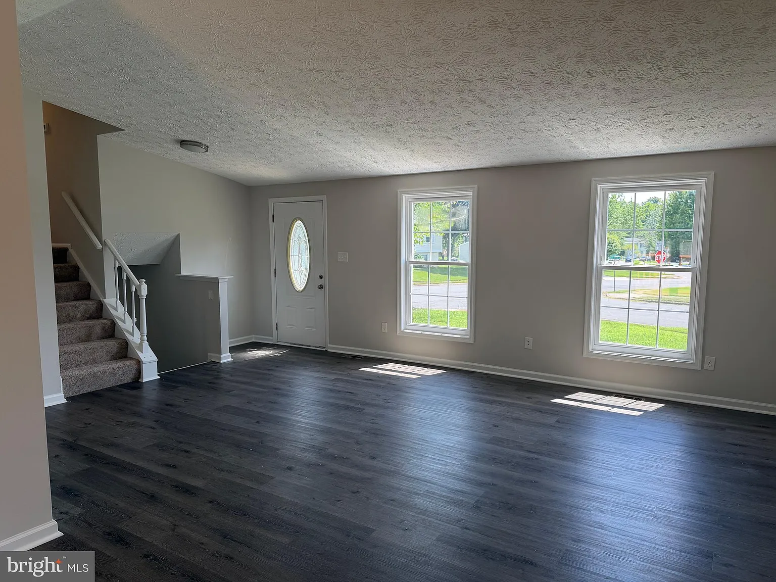 3 bed, 1832 sqft, $3,750 — Photo 4