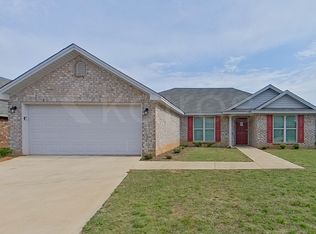 1016 Dawsons Mill Blvd, Prattville, AL 36067