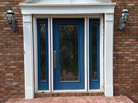 2nd image of 17702 Maniford Rd SE