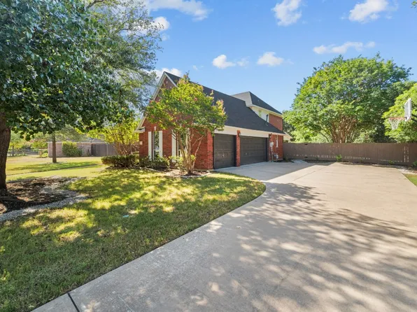 1002 S Hollow Dr, Southlake, TX 76092