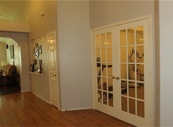5th image of 8022 Blue Jay St