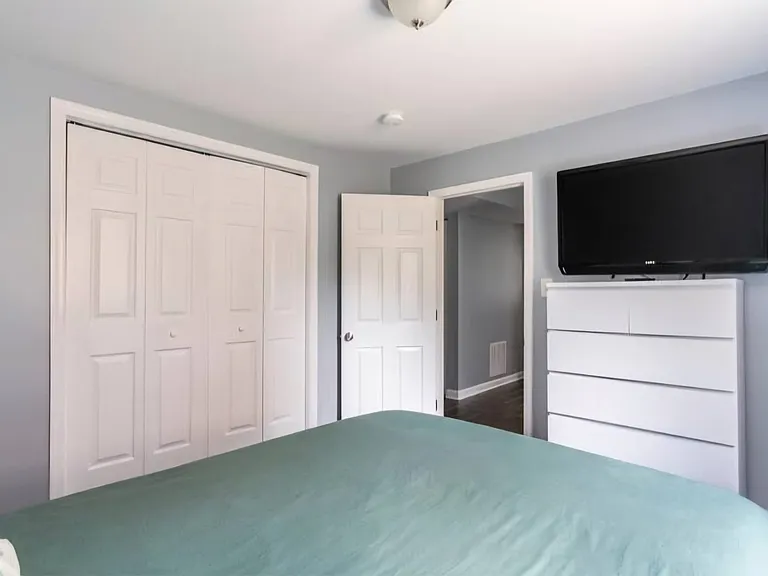 16003 Carroll Ave — Photo 17