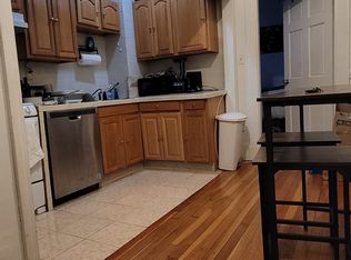 39 Hemenway St APT 17, Boston, MA 02115