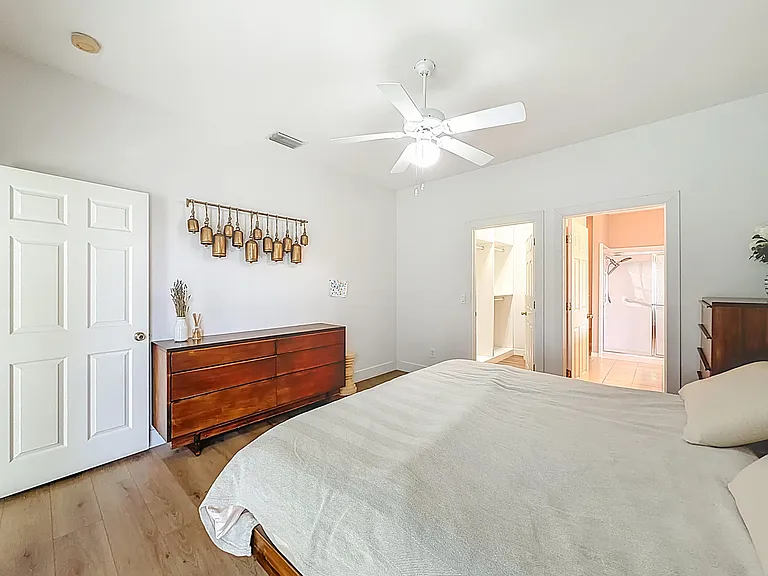 1143 Canoe Point — Photo 35