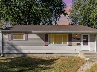 1507 N Armstrong Ave, Glencoe, MN 55336