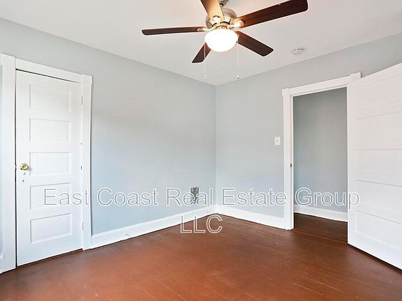 5th image of 221-223 W Howard St