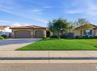 5805 Moonstone Peak Dr, Bakersfield, CA 93313