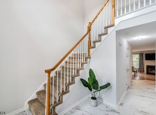 16 Cotton Ct, Hardyston Twp., NJ 07419