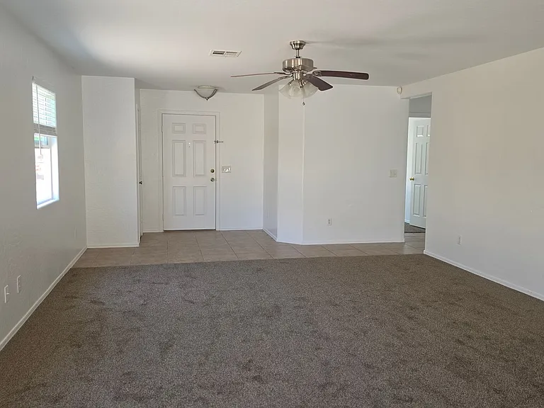 2068 E Andalusian Loop — Photo 4