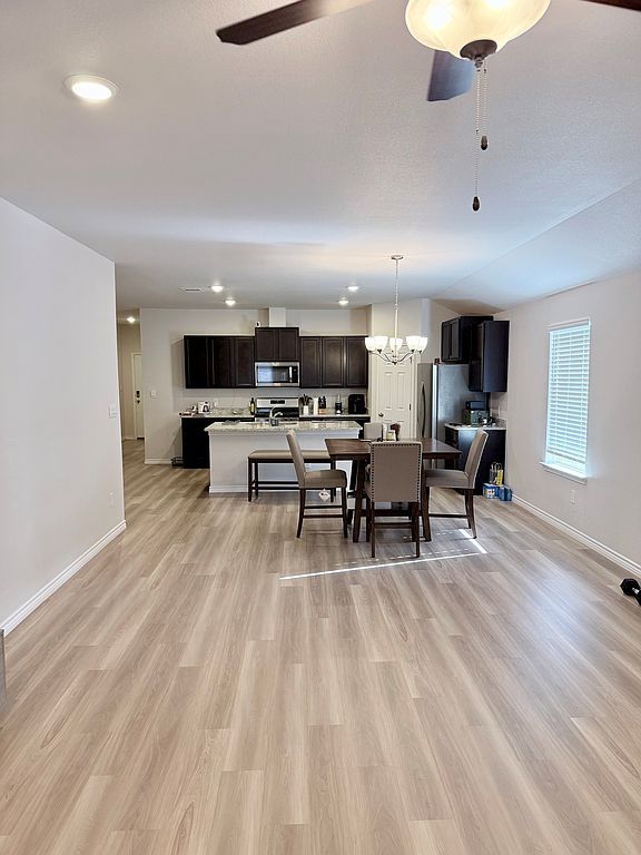1638 Comfy Way - Property Image