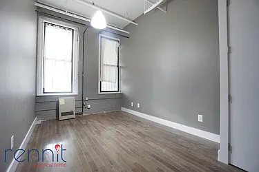 Rented by Rennit Inc.