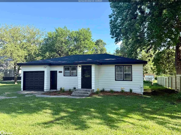 203 E Perry St, Jefferson, IA 50129