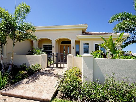 2nd image of 2738 SW 28th Place Cpe