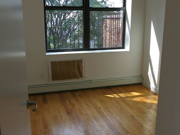 2nd image of 1347 Greene Ave APT 2G