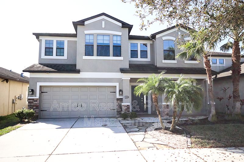 1st image of 4812 Woods Landing Ln