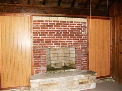 5th image of 18206 Garden Blvd