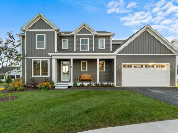 27 Leo Lane, South Burlington, VT 05403