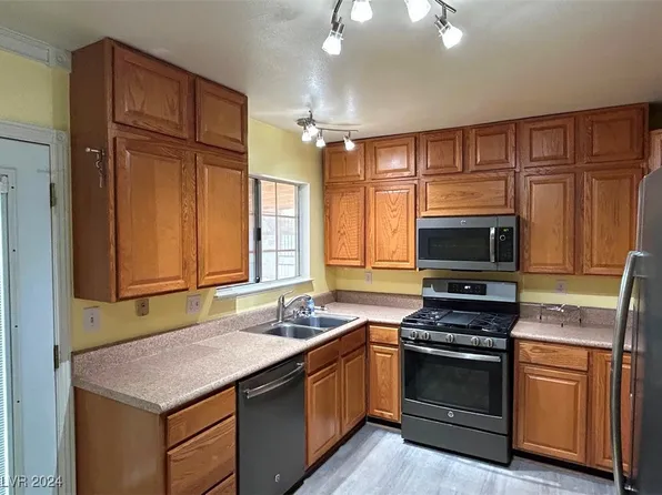 301 Marion Dr, Las Vegas, NV 89110