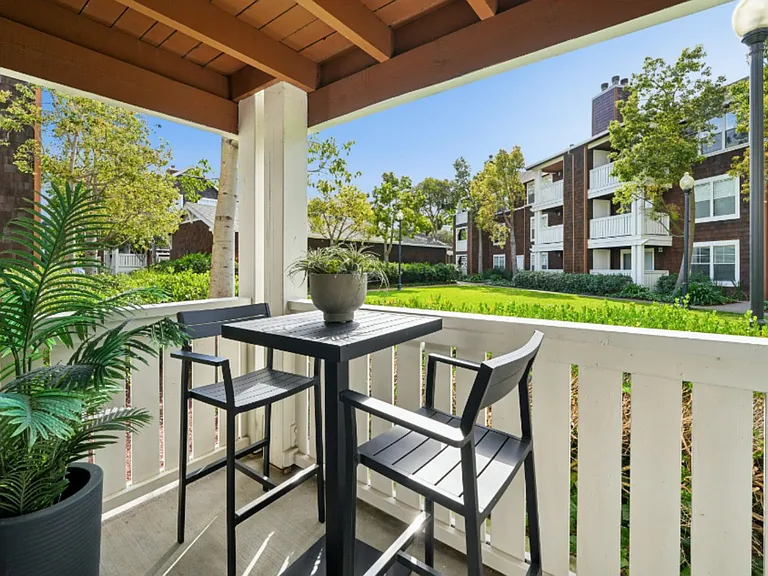 Pescadero Apartments — Photo 33