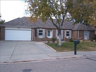 5th image of 15 Queensbridge Dr