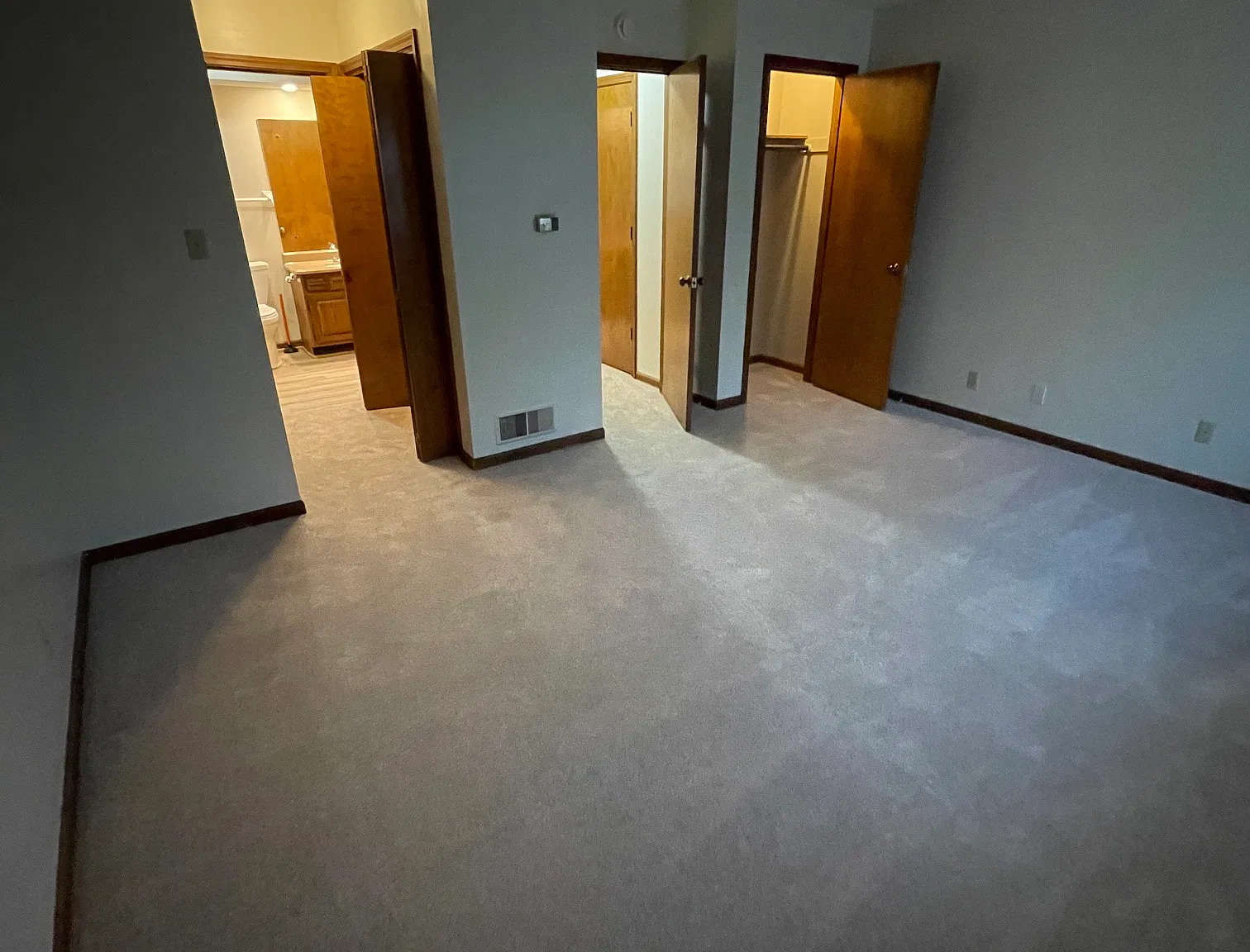 2 bed, 1.5 bath, 1424 sqft, $1,400 — Photo 1
