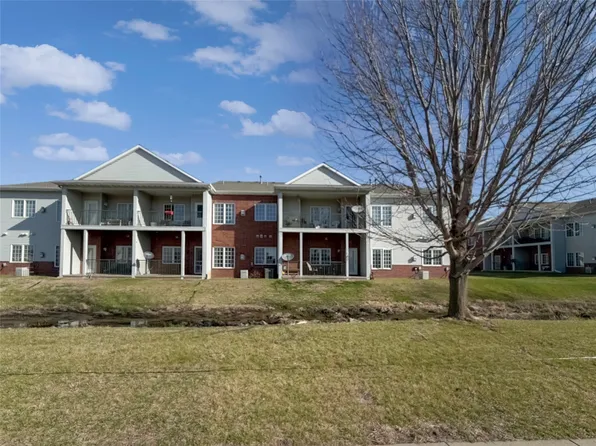 1335 SE Florence Dr APT 308, Waukee, IA 50263