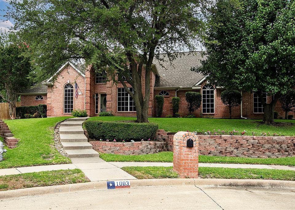 1st image of 1003 Brittany Ct