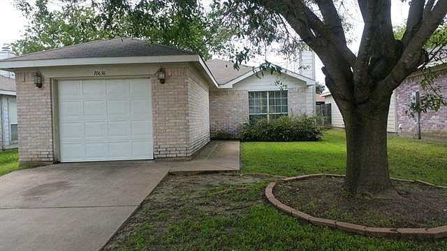 1st image of 10636 Shadywood Dr